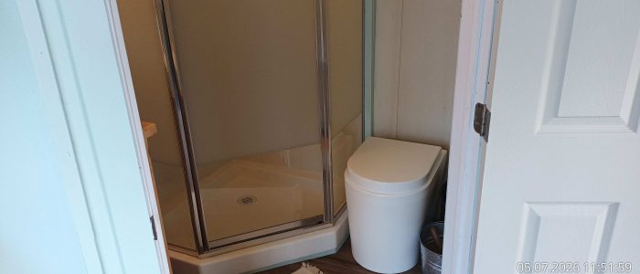 GrannySuite_Bath_Composting-Toilet_IMG_20260705_115159_2mb