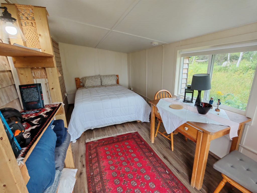 Granny Suite Queen Bed